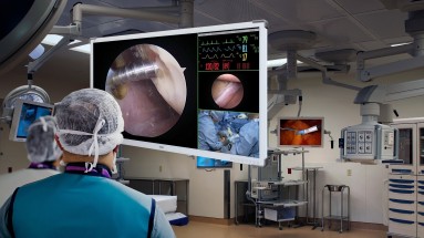 FSN medical grade monitors in the operating room