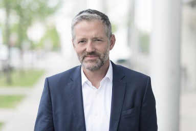 Matthias Meierhofer, Vorstandsvorsitzender und Unternehmensgründer der Meierhofer AG im DMEA-Goldpartner Interview